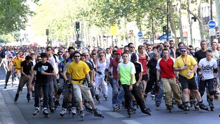 Une randonnée en roller à Paris, le 31 juillet 2011. (Photo d'illustration) (MAXPPP)