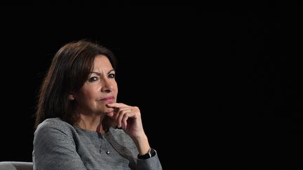 La maire de Paris, Anne Hidalgo, le 24 novembre 2022. (ALAIN JOCARD / AFP)