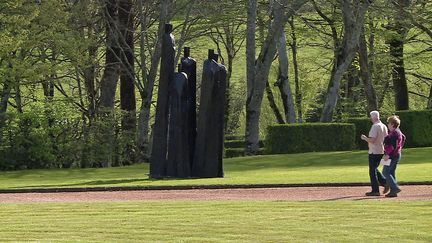 Exposition "La forêt des autres", dix sculptures de bois réalisées par Christian Lapie (France 3 Nouvelle Aquitaine)