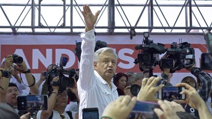 Andres Manuel Lopez Obrador, surnommé "Amlo", en campagne électorale au Mexique le 19 juin 2018. (JUAN CARLOS CRUZ / EFE / MAXPPP)