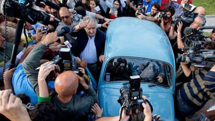 José "Pepe" Mujica et sa voiture (FLICKR)