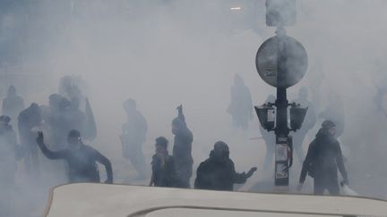 1er-Mai : le temps du bilan pour les lieux saccagés à Paris