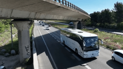 Bouches-du-Rhône : le succès du car express entre Marseille et Aix-en-Provence (France 2)