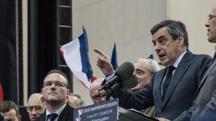 A plusieurs reprises, François Fillon a estimé que "200 000 personnes" avaient participé au rassemblement place du Trocédéro, mercredi 5 mars. (CITIZENSIDE/SAMUEL BOIVIN / CITIZENSIDE)