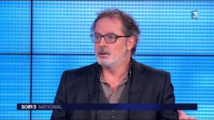 Christophe Alévêque : "Le spectacle, c'est une thérapie collective"