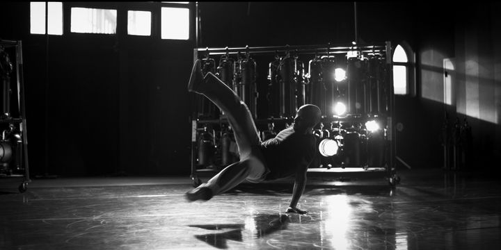 Mourad Merzouki - Photographie extraite du film Lyon une terre de danses créé pour l'exposition
