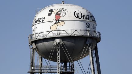 Le r&eacute;servoir d'eau des studios Walt Disney, &agrave; Burbank, en Californie, le 5 f&eacute;vrier 2014. (MARIO ANZUONI / REUTERS)