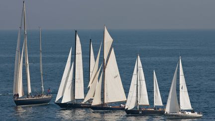 La flotte des Pen Duick photographiée le 1 octobre 2009 à Marseille. (GILLES MARTIN-RAGET)