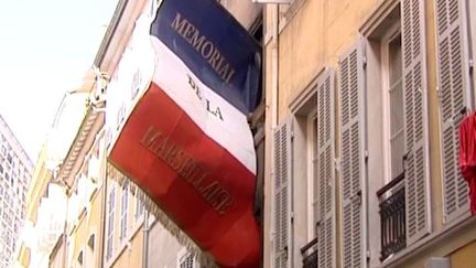 Un Mémorial installé rue Thubaneau dans le quartier de Belsunce
 (France3 / Culturebox)