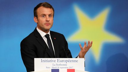 Le président Emmanuel Macron prononce un discours sur l'Europe dans le grand amphithéâtre de la Sorbonne, à Paris, le 26 septembre 2017. (LUDOVIC MARIN / POOL)