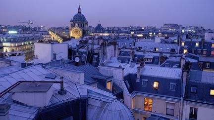 Les nuits blanches repr&eacute;sentent 2% des nuits des Fran&ccedil;ais. (MICHEL SETBOUN / GETTY IMAGES)