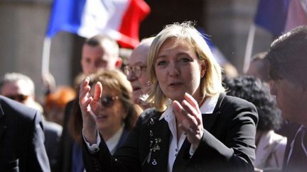 Marine Le Pen le 1er mai à Paris (KENZO TRIBOUILLARD / AFP)