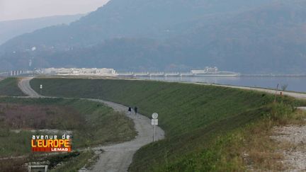 La Slovénie multiplie les barrages hydroélectriques pour assurer son indépendance énergétique (FRANCE 3)