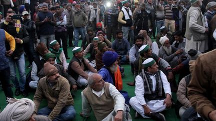 Des agriculteurs indiens manifestent à New Delhi en Inde contre des réformes agricoles, le 28 janvier 2021. (MAYANK MAKHIJA / NURPHOTO / AFP)