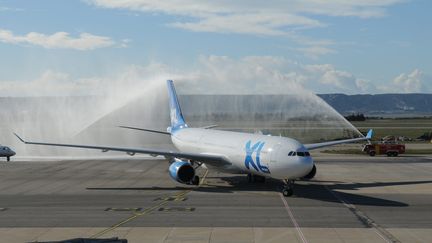 Un avion de la compagnie XL Airways l'aéroport de Marseille (Bouches-du-Rhône), le 4 décembre 2012. (MAXPPP)