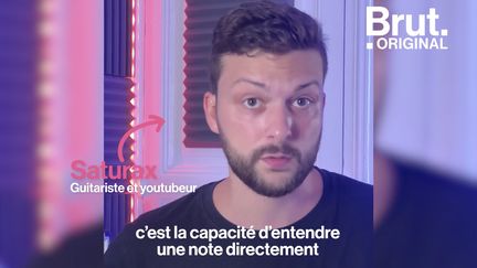 C'est quoi l'oreille absolue ? Est-on forcément bon musicien quand on l'a ? Quatre questions très simples sur l'oreille absolue avec le musicien et youtubeur Saturax.