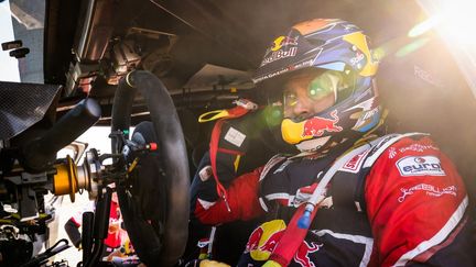 Nasser Al-Attiyah a remporté la 44e édition du Dakar, le 14 janvier 2022.&nbsp; (FLORENT GOODEN / DPPI / AFP)