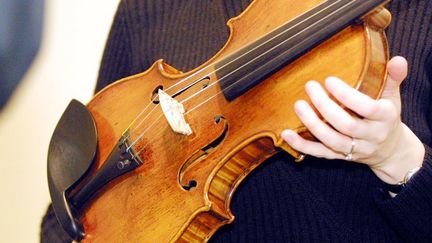 Un Stradivarius mis aux enchères en mars 2001
 (ADRIAN DENNIS / AFP)