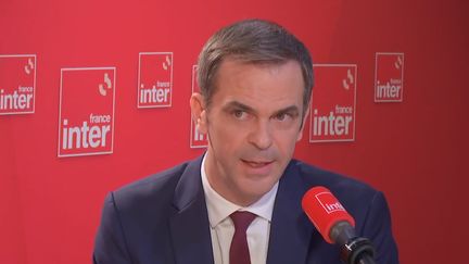 Olivier Véran, porte-parole du gouvernement, le 14 novembre 2023 sur France Inter. (FRANCE INTER / RADIO FRANCE)