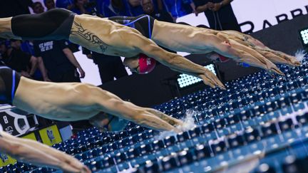 Florent Manaudou lors de la dernière étape de la compétition de la Ligue internationale de natation 2019 au Mandalay Bay Events Center, samedi 21 décembre 2019, à Las Vegas. (GIAN MATTIA D'ALBERTO / AP / SIPA)