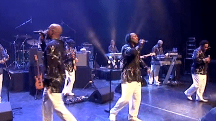 Earth, Wind and Fire sur scène
 (France3/culturebox)