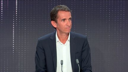 Alexandre Bompard,&nbsp;PDG du groupe Carrefour, était l'invité du "8h30 franceinfo", mardi 9 novembre 2021. (FRANCEINFO / RADIOFRANCE)