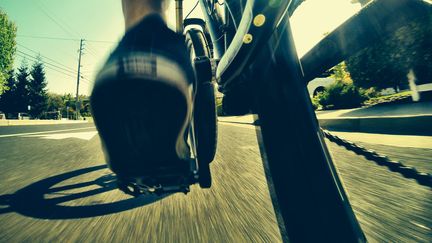 Un gar&ccedil;on de 12 ans a &eacute;t&eacute; interpell&eacute; par la gendarmerie de S&eacute;lestat (Bas-Rhin) alors qu'il circulait &agrave; v&eacute;lo sur l'autoroute A35, le 15 ao&ucirc;t 2015. (CHRIS PHILLIPS / EYEEM / GETTY IMAGES)