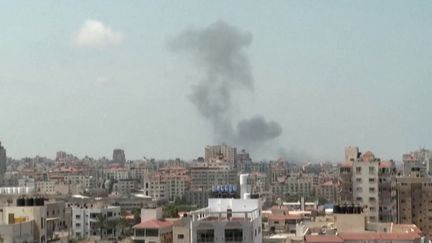 Au Proche-Orient, la tension est très vive entre Israéliens et Palestiniens. Vendredi 5 août, 15 personnes ont été tuées dans des raids israéliens. Une attaque qui vise le Jihad islamique, présent dans la Bande de Gaza. (FRANCE 3)