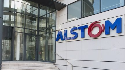 Le groupe am&eacute;ricain voudrait racheter Alstom pour "plus de 13 milliards de dollars". (DANIEL THIERRY / PHOTONONSTOP / AFP)