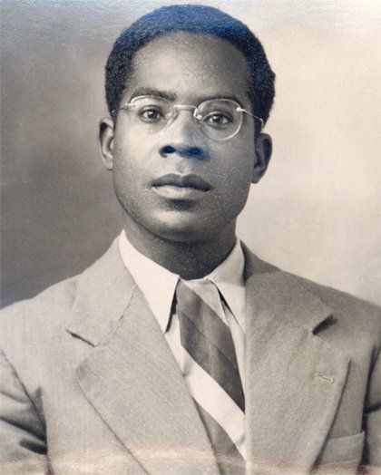 Aimé Césaire, alors étudiant (photo non datée)
 (assemblée nationale)