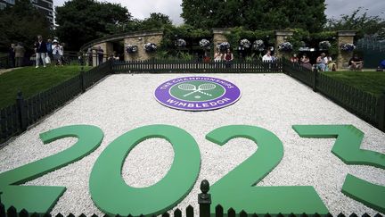 Plongée dans le tournoi de Wimbledon, coeur de nombreuses traditions qui restent bien ancrées (photo d'illustration). (ZAC GOODWIN / PA)