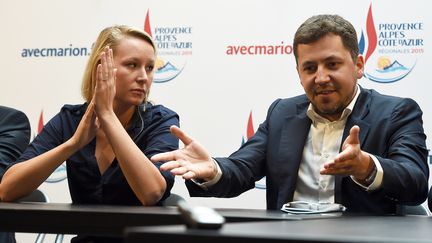 Le pr&eacute;sident national des Jeunes actifs du parti Les R&eacute;publicains, Franck Allisio, annonce son ralliement au Front national aux c&ocirc;t&eacute;s de Marion Mar&eacute;chal-Le Pen, le 13 septembre 2015&nbsp;&agrave; Marseille (Bouches-du-Rh&ocirc;ne). (ANNE-CHRISTINE POUJOULAT / AFP)