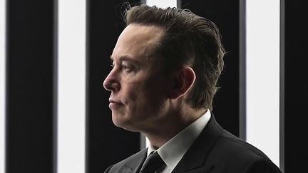 États-Unis : Elon Musk s'offre Twitter pour 41 milliards d'euros&nbsp; (FRANCE 2)