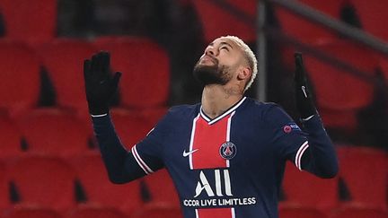 Le joueur du PSG&nbsp;Neymar, lors d'un match en décembre 2020. (FRANCK FIFE / AFP)