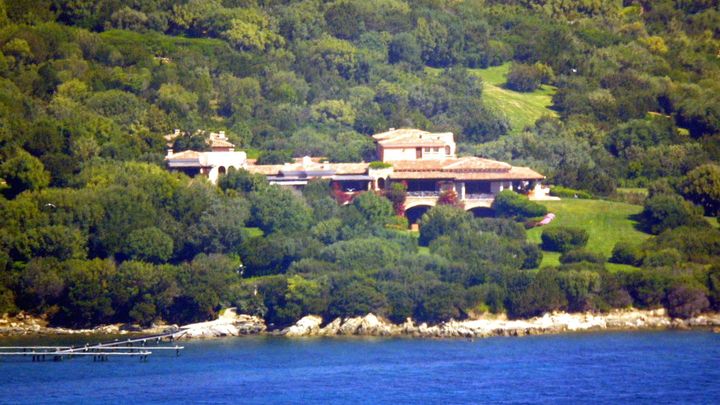 Une photo de la Villa Certosa, en Sardaigne,&nbsp;prise le 19 mars 2005. (ANSA / MAXPPP)