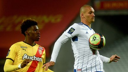 Ludovic Ajorque a ouvert le score face à Lens mercredi 22 septembre lors de la 7e journée de Ligue 1. (FRANCOIS LO PRESTI / AFP)