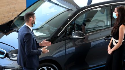 Une concession automobile à Bordeaux (Gironde). (FABIEN COTTEREAU / MAXPPP)