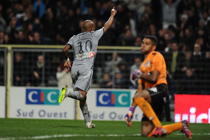 Le Marseillais Andr&eacute; Ayew f&ecirc;te son but, le 6 mars 2015 &agrave; Toulouse (Haute-Garonne). (NICOLAS TUCAT / AFP)