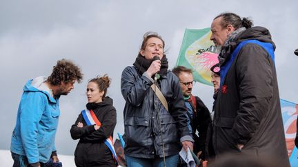 La secrétaire générale d'Europe Ecologie-Les Verts, Marine Tondelier, le 25 mars 2023 à Sainte-Soline (Deux-Sèvres). (MAYLIS ROLLAND / HANS LUCAS / AFP)