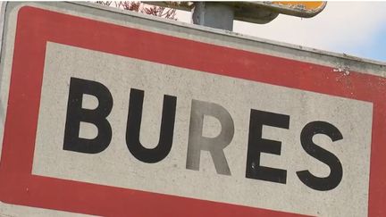 La commune de Bures, en Meurthe-et-Moselle, souffre de la mauvaise publicité faite par le projet d'enfouissement de déchets radioactifs à Bure, sans la Meuse. Les municipalités homonymes font face à de nombreux tracas. (FRANCE 2)