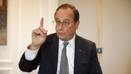 François Hollande, ancien Président de la République, publie mercredi 20 octobre un nouveau livre&nbsp;intitulé "Affronter". (OLIVIER CORSAN / MAXPPP)