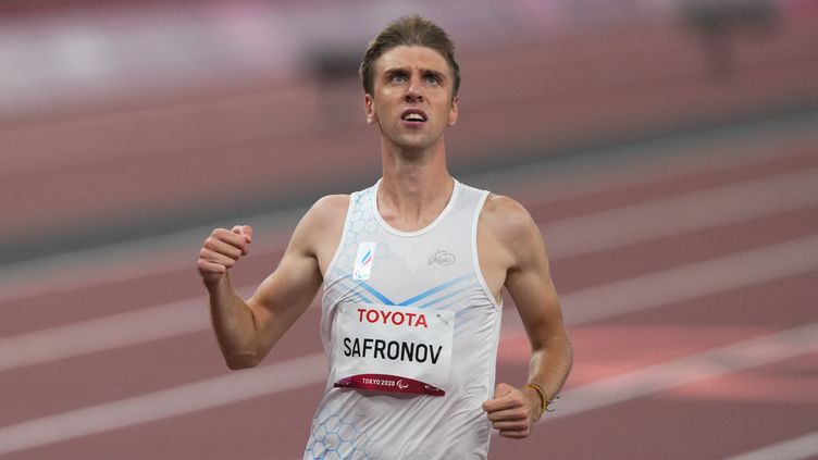 Russian athlete Dmitriy Safronov gold medalist at the Paralympic Games in Tokyo, August 30, 2021. (ULRIK PEDERSEN / AFP)