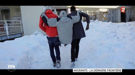 VIDEO. Les bénévoles du refuge de Briançon accueillent les migrants qui ont réussi à passer le col de l'Echelle