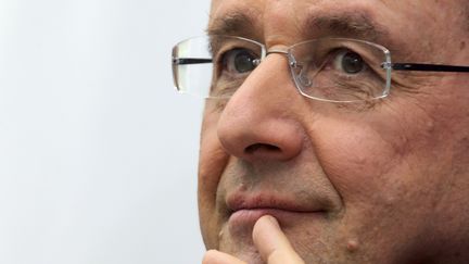 Fran&ccedil;ois Hollande &agrave; l'Elys&eacute;e, &agrave; Paris, le 8 mars 2014. (PHILIPPE WOJAZER / AFP)