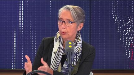 Élisabeth Borne,&nbsp;ministre de la Transition écologique et solidaire,&nbsp;était l’invitée du "8h30 franceinfo", mercredi 12 février 2020.&nbsp; (FRANCEINFO / RADIOFRANCE)