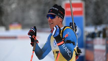 La joie de Quentin Fillon Maillet, vainqueur du sprint de Ruhpolding, jeudi 13 janvier 2022. (CHRISTOF STACHE / AFP)