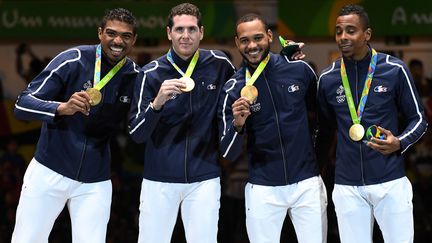 &nbsp; (L'équipe de France d'épée a décroché la médaille d'or aux JO de Rio  © AFP)