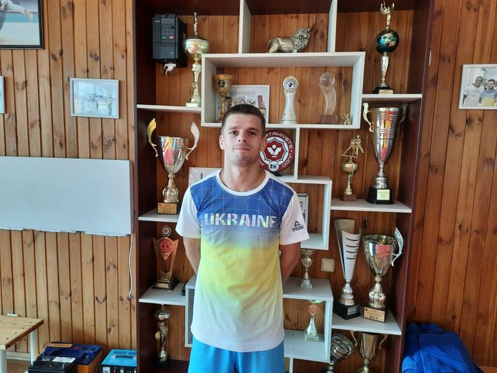 Bogdan Iadov, champion d’Europe des -66 kilos, dont le père se bat au front, rêve d’une médaille d’or aux JO de Paris mais refuse qu’on laisse les sportifs russes participer à la compétition. (Hajera Mohammad)