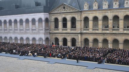 &nbsp; (Hommage national et solennel aux Invalides à Paris, le 27 novembre 2015 © Maxppp)