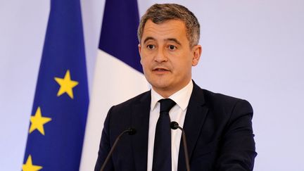 Le ministre de l'Intérieur, Gérald Darmanin, le 22 janvier 2024 à Paris. (DIMITAR DILKOFF / AFP)